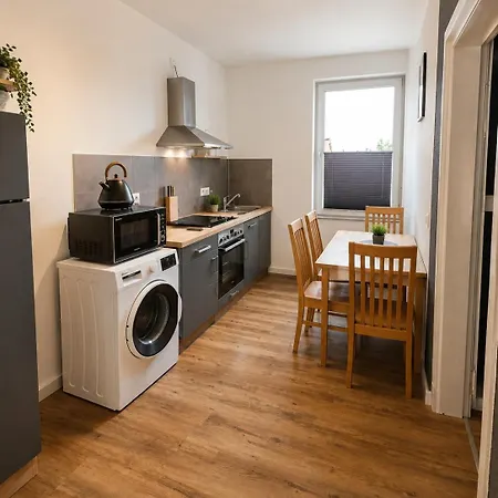 Apartment Stilvolles Altbau-apartment In Zentraler Lage Mit Workspace Schwerin (Mecklenburg-Vorpommern)